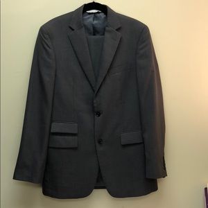 Perry Ellis Portfolio Suit